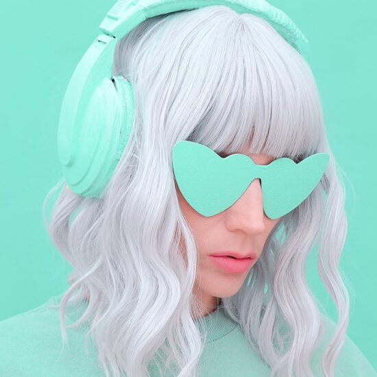 Green leaf glasses and headphones gibla
