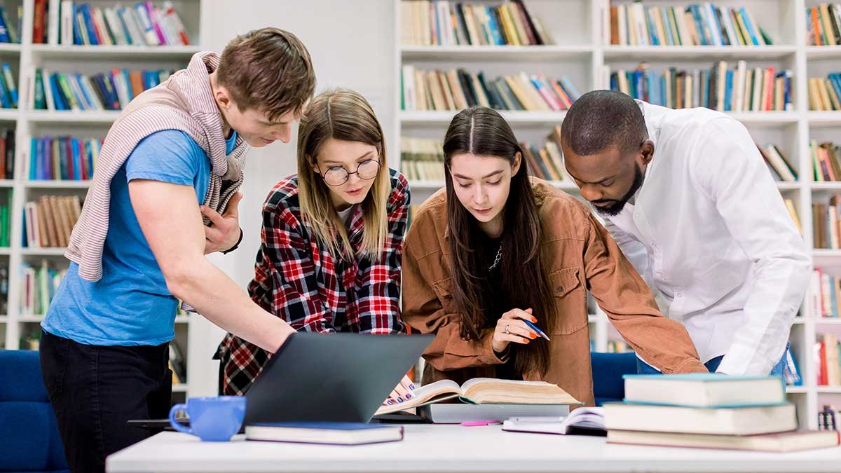 Education nemo aptent quaerat explicabo urna ni like ange Education nemo aptent quaerat explicabo urna ni like ange